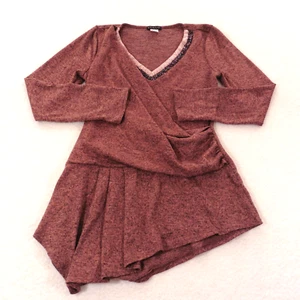 Venus Sweater Women's Size Small Pink Colored Beads V-Neck Soft Ruffled Blouse - Picture 1 of 12