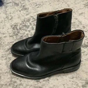 Franco Sarto Mist Black Hand Finished Leather Ankle Boots Zip Up Womens Sz 6 M - Picture 1 of 8