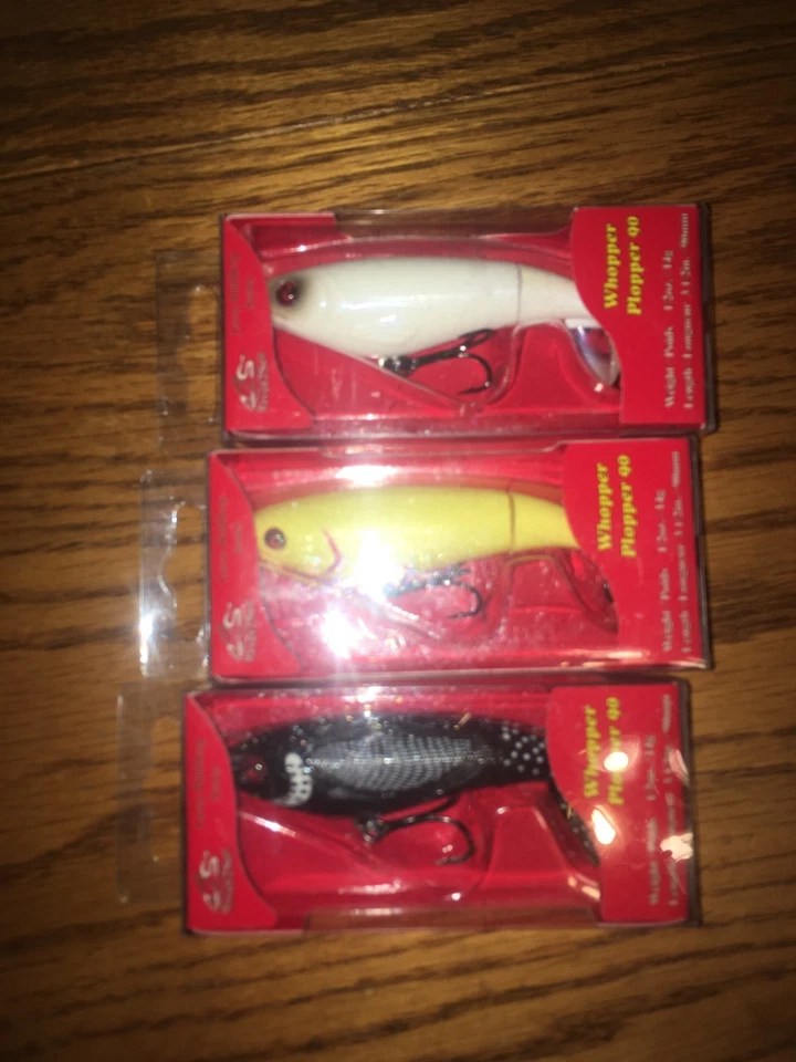 River2Sea Whopper Plopper 90's ==LOT of 3 DIFFERENT COLORED FISHING LURES - Image 1 of 1