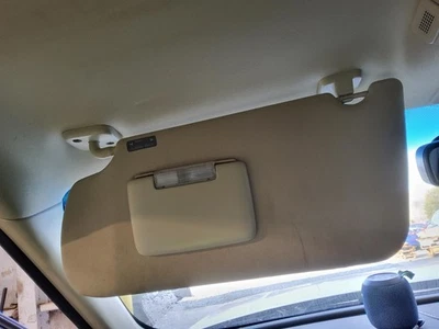 Parasol izquierdo usado se adapta a: Ford Flex L. 2019 con abridor de puerta de garaje izquierdo grado A Foto 1 de 4