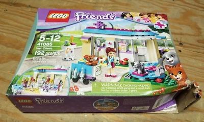 LEGO FRIENDS: Clínica Veterinaria (41085) Caja Nueva Dañada Foto 1 de 2