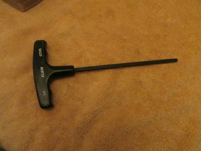 KLEIN TOOLS 68946 T-HANDLE HEX KEY, 1/4"  - Image 1 of 3