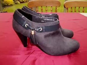Marks & Spencers brown fake suede shoe boots, 3.5" heel, 5.5 wide - Picture 1 of 7