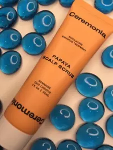 CERIMONIA Shampoo scrub cuoio capelluto papaia 1 oz/30 ml taglia da viaggio - NUOVO, SPEDIZIONE GRATUITA! - Foto 1 di 2