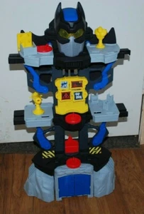 IMAGINEXT DC SUPER TRANSFORMING SUPER FRIENDS BAT - Picture 1 of 6