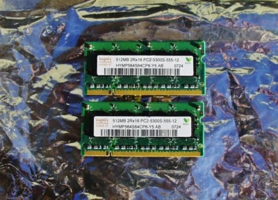 Hynix 1GB (2x512MB) DDR2 SDRAM 667MHz laptop SO-DIMM RAM 2Rx16 PC2-5300S-555-12 - Image 1 of 3