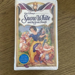 Snow White And The Seven Dwarfs (VHS) 1524- RARE In Original Box unsealed - Picture 1 of 7
