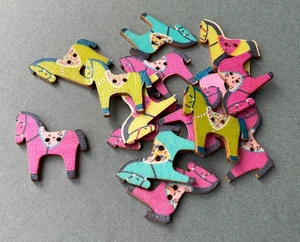 15pcs Wood Horse Shaped Sewing Buttons, Scrapbooking Animal Button Embellishment - Picture 1 of 4