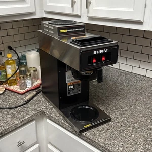BUNN 13300.0002 VP17-2 Pourover Coffee Brewer with 2 Warmers, Stainless Steel - Picture 1 of 10