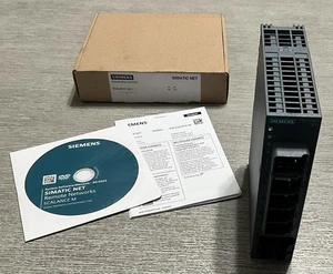 Siemens 6GK5615-0AA00-2AA2 SCALANCE S615 LAN-Router - Picture 1 of 8