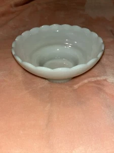 Milk Glass E. O. Brody Co Shallow Vase Bowl M2000 Scalloped Edge Footed Pedestal - Picture 1 of 5