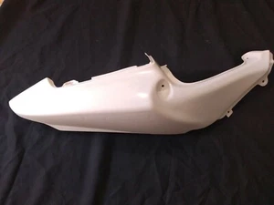 Triumph Daytona 955i T595 RIGHT SIDE Fairing Panel FIBERGLASS REAR TAIL COWL - Picture 1 of 7