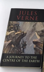 A Journey To The Centre Of The Earth By Jules Verne (Paperback 2012) - Picture 1 of 3