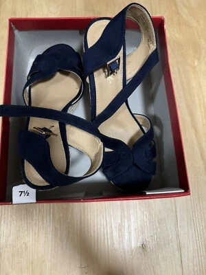 Women Wedge size 7.5 Navy Blue - Image 1 of 4