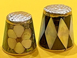 TWO MOTHER OF PEARL & PAUA /ABALONE DECORATIVE THIMBLES - PERFECT - Picture 1 of 9