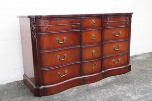 White Furniture Mahogany Serpentine Front Long Dresser Bathroom Vanity 3658 - Picture 1 of 12