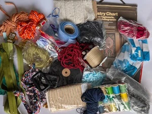 JOB LOT #52: VINTAGE braid, ribbon, thread, bows, elastic & more - Picture 1 of 10