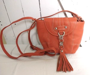 Borsa a tracolla Paul & Taylor in pelle con cerniera laterale nappa regolabile arancione bruciato - Foto 1 di 12