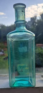 Rare 1860s  Crumb's Carbolic Extract Relief of Pain (Buffalo, NY)MEDICINE BOTTLE - Picture 1 of 11