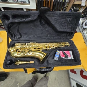Allora Tenorsaxophon Messing Meyer Mundstück, im Kofferlook - Bild 1 von 14