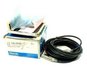 LOT OF 2 NEW OMRON E2E-X5ME1 PROXIMITY SWITCHES E2EX5ME1 - Picture 1 of 2