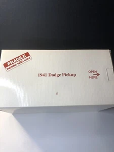 1941 Dodge Pick Up Danbury Mint Diecast 1:24 Red Black New With Certificate - Picture 1 of 6