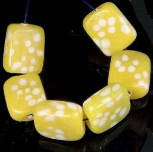 6 Lampwork Handmade Glass Beads Yellow Polka Dots Rectangle - Picture 1 of 2