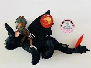 Peluche Universal Epic Universe Cómo entrenar a tu dragón sin dientes Hipo - Imagen 1 de 4