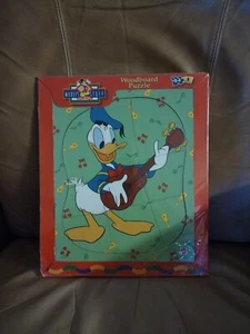 mickeys stuff for kids woodboard puzzle Donald duck holding a guitar - Picture 1 of 5