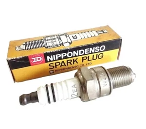 Spark Plug DENSO W22EA (Made in Japan) - Bild 1 von 3