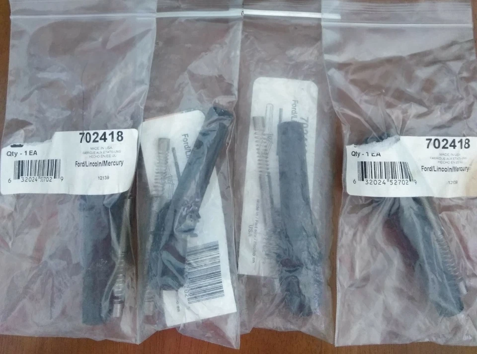 Coil Boots NAPA 702418 Spark Plug Boot Coil Ford / Lincoln / Mercury (4 Total) - Imagem 1 de 1