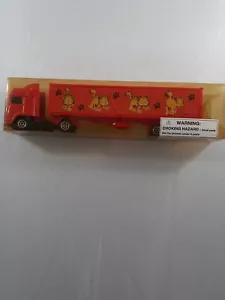 GARFIELD LKW TRAKTOR ANHÄNGER HALBDRUCKGUSS GOLDENES RAD. - Bild 1 von 1