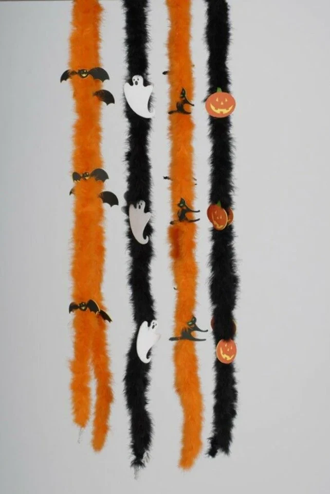 Boa de plumas de Halloween de 80 pulgadas Foto 1 de 1