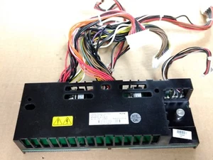 Plano posterior fuente de alimentación 411787-001 HP ProLiant ML350 G5 413144-001 - Imagen 1 de 3
