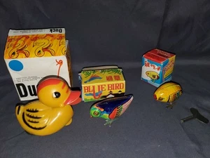 Vintage Bird Tin Wind Up Toys Working & Friction Duck - Picture 1 of 5