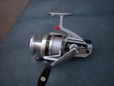 Vintage DAIWA 7000C Skirted Spool Large Silver Spinning Reel JAPAN Model - Image 1 of 4