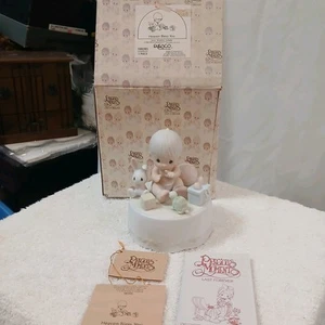 Enesco Precious Moments Heaven Bless You Baby Music Box Brahms Lullaby 4.5” VTG - Picture 1 of 17