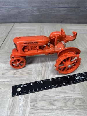 Scale Models Allis Chalmers 1939 RC 1:16 toy tractor Metal Vintage - Image 1 of 4