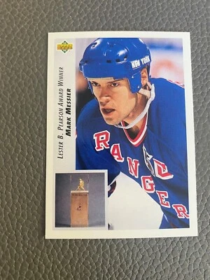 Mark Messier 1992-93 Upper Deck New York Rangers #432 Pearson Award - Image 1 of 2