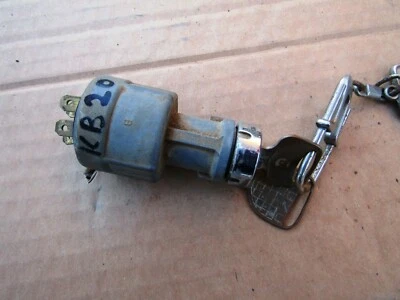 ISUZU KB20 KB25 PICK UP UTE MODEL 1972 80 STEERING WHEEL LOCK WITH KEY USED - Image 1 of 4