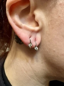 1/4 kt TW White Gold drop down diamond earrings. Not Lab Created Diamonds - Picture 1 of 5