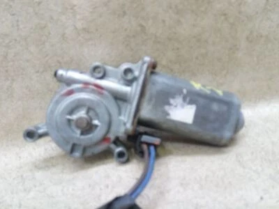 Passenger Right Power Window Motor Front Fits 95-99 OLDMOBILE AURORA V36-194395 - Image 1 of 4
