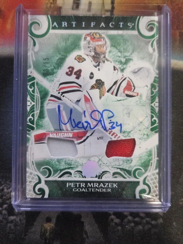 2024-25 Artifacts Patch Autographs Emerald Auto #104 petr mrazek 03/15 red wings - Image 1 of 1