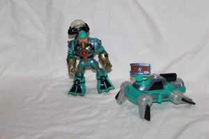 Fisher Price Mattel Rescue Heroes Gil Gripper and Goggles - Picture 1 of 3