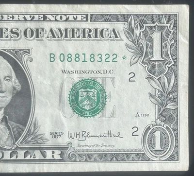(NOTA DE ESTRELA VINTAGE!) Nota estrela moeda antiga de Nova York US$ 1 B08818322* série 1977 - Imagem 1 de 3