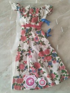 VESTITO BARBIE ORIGINALE ANNI 70 IN OTTIMO STATO - Foto 1 di 1