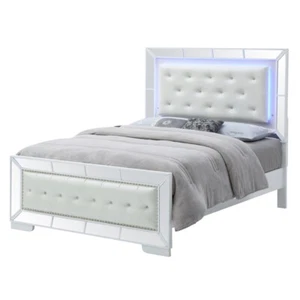 Maklaine Contemporary styled Wood King Panel Bed in White Finish - Picture 1 of 4