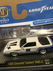 `M2 1:64 1985 Chevy Camaro IROC-Z / Goodyear - Bild 1 von 3