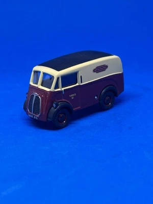 Classix Pocketbond Morris J Van, British Railways, 1403 DM - 1:76 scale - Image 1 of 4
