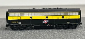 Broadway Limited N Scale #9077 EMD F7B Locomotive CNW #4075B NIB - CC - Picture 1 of 8